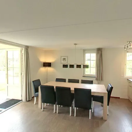 Holiday De Ijsvogel 8n.3 *